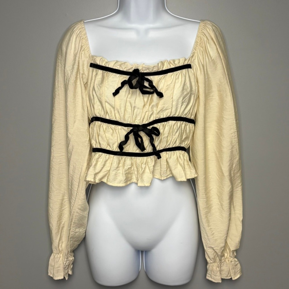 Romantic Faire Festival Whimsygoth Ivory Balloon Sleeve Smocked Crop Top Sz‎ M